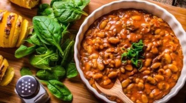 أهمية تناول الفول في السحور أهمية تناول الفول في السحور