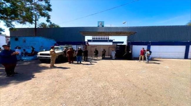 إغلاق المقرات.. إعلان حرب على إرادة الجنوب إغلاق المقرات إعلان حرب على إرادة الجنوب