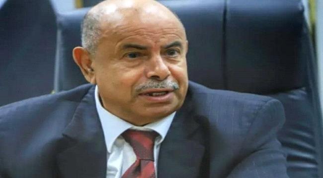 باسردة .. للخنبشي: من يختار التأجير السياسي يخسر ثقة الناس ويبقى أجيراً باسردة للخنبشي من يختار التأجير السياسي يخسر ثقة الناس ويبقى