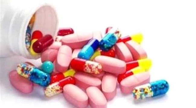 دراسة صادمة: المضادات الحيوية تغير بكتيريا الأمعاء لأعوام طويلة دراسة صادمة المضادات الحيوية تغير بكتيريا الأمعاء لأعوام طويلة