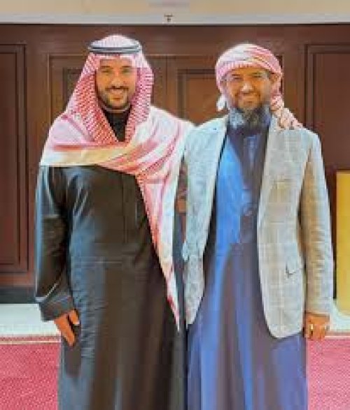 من القصف إلى بيان الحل وإغلاق المقرات.. المحرّمي يقود مسار تفكيك الانتقالي من الرياض إلى عدن من القصف إلى بيان الحل وإغلاق المقرات المحرّمي يقود مسار