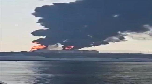 هجوم بطائرات مسيّرة يستهدف ميناء صلالة في عُمان هجوم بطائرات مسيّرة يستهدف ميناء صلالة في عُمان