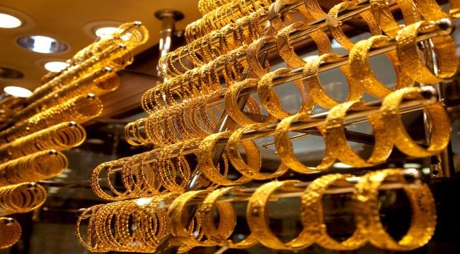 أسعار الذهب اليوم الإثنين 27 إبريل 2026 في العاصمة عدن .. عيار 21 الآن أسعار الذهب اليوم الإثنين 27 إبريل 2026 في العاصمة عدن عيار