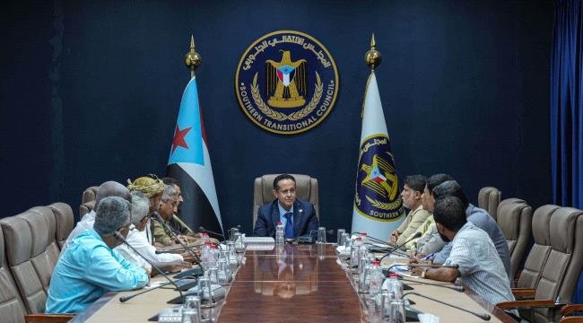 الحالمي: عدن ستكتب فصلاً تاريخياً باحتضانها مليونية الذكرى الـ9 لتفويض الرئيس الزُبيدي الحالمي عدن ستكتب فصلاً تاريخياً باحتضانها مليونية الذكرى الـ9 لتفويض