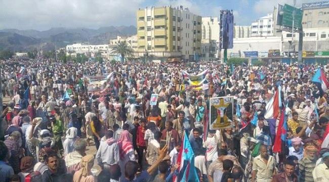 الحدث: تفويضٌ ممهورٌ بدم.. وميثاقٌ تعاهدت عليه الإرادة الحدث تفويضٌ ممهورٌ بدم وميثاقٌ تعاهدت عليه الإرادة