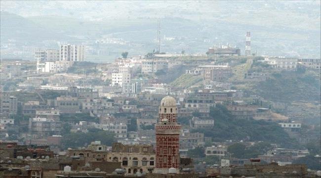 الحوثيون يواصلون إغلاق إذاعة سما إب بعد أسابيع من انطلاقها الحوثيون يواصلون إغلاق إذاعة سما إب بعد أسابيع من انطلاقها