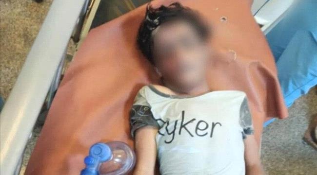 انتشال جثمان طفل غرق قبالة سواحل المخا انتشال جثمان طفل غرق قبالة سواحل المخا