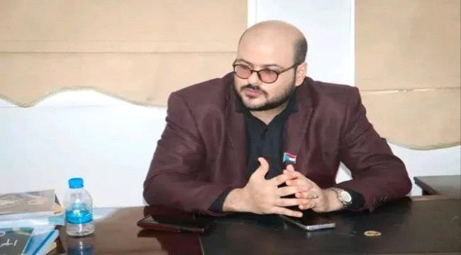 رئيس انتقالي حضرموت خلال لقائه قائد المقاومة: لا مكان للخيانة .. والمقاومة لن تترك أبناء حضرموت فريسة رئيس انتقالي حضرموت خلال لقائه قائد المقاومة لا مكان للخيانة