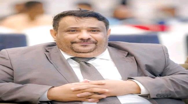 قيادي في جبهة التحرير يحذر من تكريم الوصابي: خطوة “خطيرة” قد تشعل أزمة واسعة قيادي في جبهة التحرير يحذر من تكريم الوصابي خطوة خطيرة