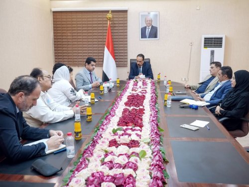 وزير الأشغال يبحث مع مدير مكتب UNOPS في الشرق الأوسط سبل تعزيز التعاون في دعم مشاريع الطرق. وزير الأشغال يبحث مع مدير مكتب UNOPS في الشرق الأوسط