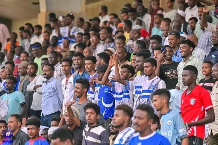 صمود كروي أم مغامرة؟.. " الحدث" تفتح الصندوق الأسود لعودة القمة وحقيقة الفيتو القاري على الملاعب السودانية 1000257193