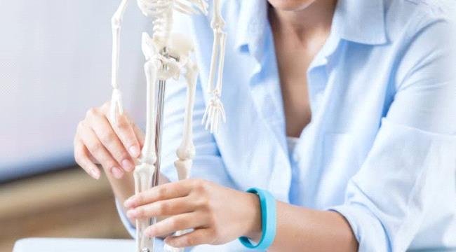 5 أطعمة تدعم صحة العظام مع التقدم في العمر 5 أطعمة تدعم صحة العظام مع التقدم في العمر