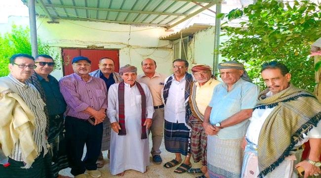 القائم بأعمال رئيس الجمعية الوطنية يزور المناضل حسين ناجي ويطمئن على صحته القائم بأعمال رئيس الجمعية الوطنية يزور المناضل حسين ناجي ويطمئن