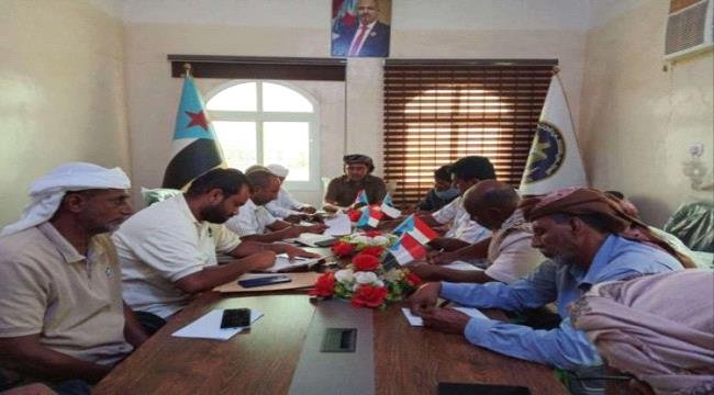 انتقالي سقطرى يستعد لاجتماعه الموسع المزمع غدا الاثنين انتقالي سقطرى يستعد لاجتماعه الموسع المزمع غدا الاثنين