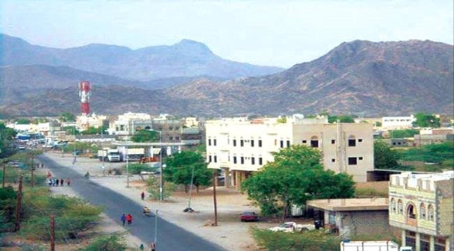بين أنين المعيشة ووجع الفقد.. الجنوبيون يستقبلون عيد الأضحى بإرادة لا تنكسر بين أنين المعيشة ووجع الفقد الجنوبيون يستقبلون عيد الأضحى بإرادة