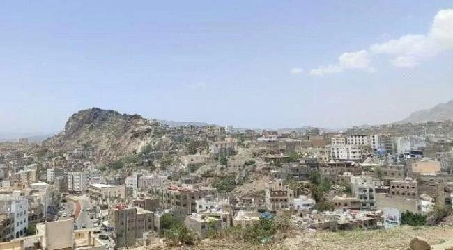 طفلة تنتحر حزنًا على وفاة والدها المغترب في تعز اليمنية طفلة تنتحر حزنًا على وفاة والدها المغترب في تعز اليمنية