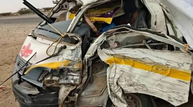 وفاة امرأتين وإصابة 5 أشخاص في تصادم حافلتين بطور الباحة وفاة امرأتين وإصابة 5 أشخاص في تصادم حافلتين بطور الباحة