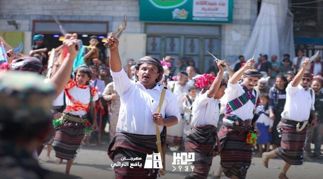 انطلاق فعاليات مهرجان المفلحي التراثي 2026 وسط حضور رسمي وقبلي واسع انطلاق فعاليات مهرجان المفلحي التراثي 2026 وسط حضور رسمي وقبلي