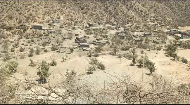 جفاف خانق في منطقة ظَبَه بسباح يافع يتسبب بنزوح جماعي وينذر بكارثة إنسانية جفاف خانق في منطقة ظَبَه بسباح يافع يتسبب بنزوح جماعي