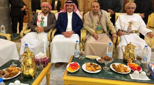 شبهات القنوات الخلفية.. تفاهمات الرياض والحوثيين تصيغ شراكة لصناعة الفوضى وتغذية الإرهاب شبهات القنوات الخلفية تفاهمات الرياض والحوثيين تصيغ شراكة لصناعة الفوضى