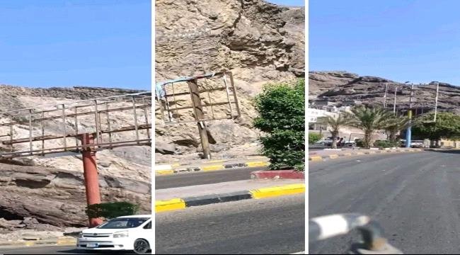 عدن تقتل بحرب الخدمات.. وقيادة التحالف العربي منشغله بصور الرئيس الزُبيدي عدن تقتل بحرب الخدمات وقيادة التحالف العربي منشغله بصور الرئيس