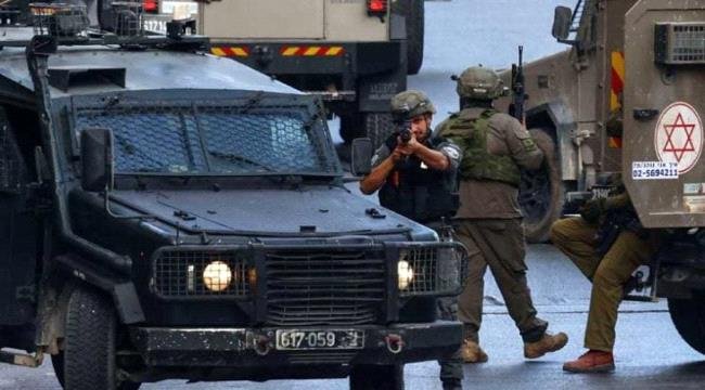 الاحتلال الإسرائيلي يهدم 3 منازل ويغلق إذاعة ويعتقل 14 فلسطينياً بالضفة الغربية الاحتلال الإسرائيلي يهدم 3 منازل ويغلق إذاعة ويعتقل 14 فلسطينياً