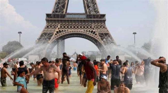 موجة حر قياسية تقتل 5764 شخصا في فرنسا موجة حر قياسية تقتل 5764 شخصا في فرنسا