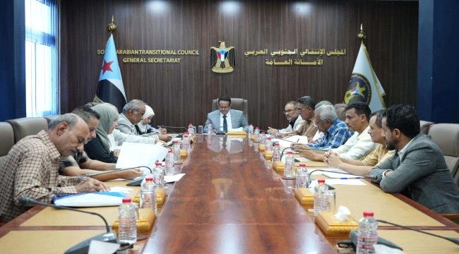 الأمانة العامة تؤكد اكتمال ترتيبات مليونية الذكرى الـ55 لتأسيس الجيش الجنوبي في عدن وحضرموت الأمانة العامة تؤكد اكتمال ترتيبات مليونية الذكرى الـ55 لتأسيس الجيش