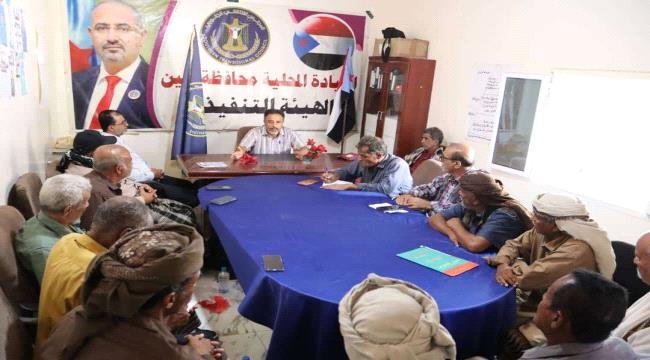 الحييد يناقش مع قيادات انتقالي أبين التحضيرات للمشاركة في مليونية الذكرى الـ55 لتأسيس الجيش الجنوبي الحييد يناقش مع قيادات انتقالي أبين التحضيرات للمشاركة في مليونية