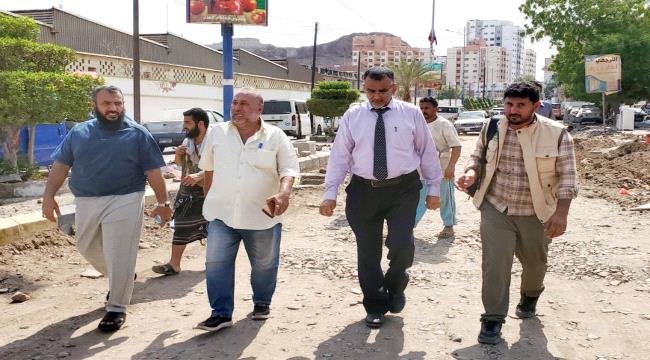 السلطة المحلية بالتواهي توضح أسباب التأخر في مشروع رصف شارع حجيف السلطة المحلية بالتواهي توضح أسباب التأخر في مشروع رصف شارع