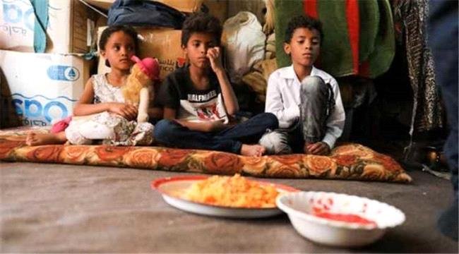 تقرير حقوقي : سياسات الحوثيين فاقمت الأزمة الإنسانية ودفعت ملايين اليمنيين نحو الجوع تقرير حقوقي سياسات الحوثيين فاقمت الأزمة الإنسانية ودفعت ملايين