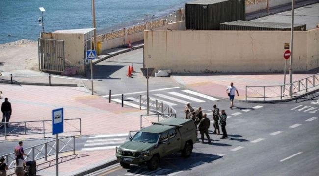 مواجهات في سبتة بعد احتجاجات ضد المهاجرين مواجهات في سبتة بعد احتجاجات ضد المهاجرين
