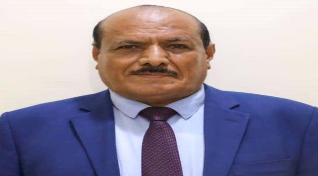 هرهرة يعزي في وفاة اللواء الركن صالح السلفي هرهرة يعزي في وفاة اللواء الركن صالح السلفي