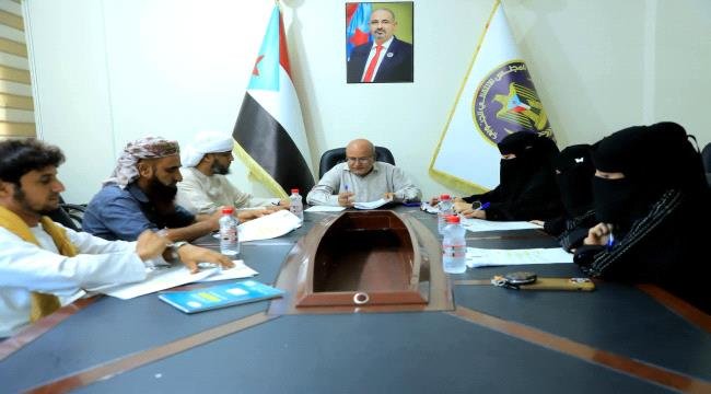 هيئة الفكر والإرشاد الديني تناقش برامج التصعيد الشعبي وتطوير الخطاب التوعوي هيئة الفكر والإرشاد الديني تناقش برامج التصعيد الشعبي وتطوير الخطاب