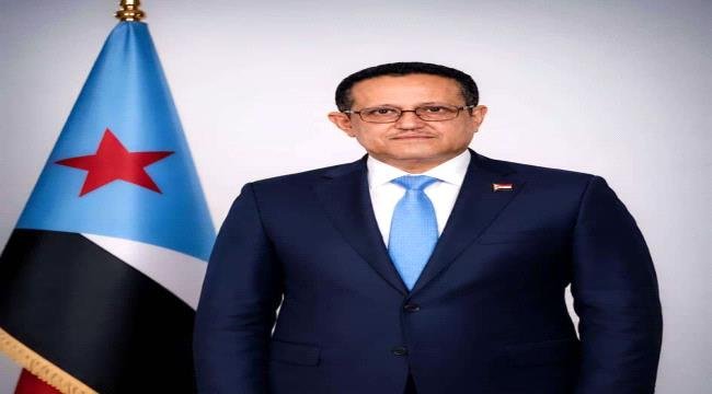 الحالمي يعزّي الدكتور أمين الغزالي بوفاة والده المناضل اللواء سيف علي الغزالي الحالمي يعزّي الدكتور أمين الغزالي بوفاة والده المناضل اللواء سيف