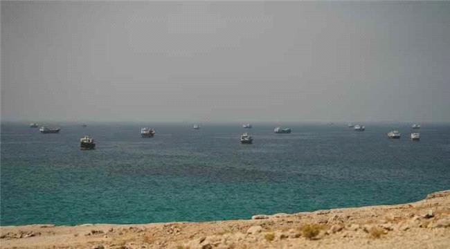 رويترز : إيران مستعدة لفتح مضيق هرمز إذا خففت أمريكا الضغط العسكري ورفعت الحصار رويترز إيران مستعدة لفتح مضيق هرمز إذا خففت أمريكا