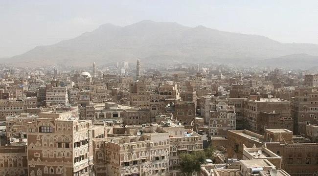 سقوط مسيرة حوثية داخل حي سكني في صنعاء سقوط مسيرة حوثية داخل حي سكني في صنعاء