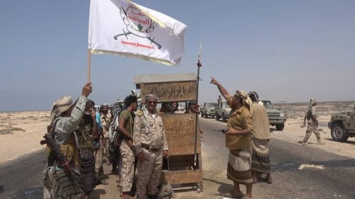 من «تحرير صنعاء» إلى «حماية السعودية».. هل تحولت دماء الجنوبيين إلى وقود لحرب سعودية-حوثية؟ من تحرير صنعاء إلى حماية السعودية هل تحولت دماء الجنوبيين