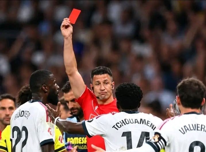 ضربة موجعة لريال مدريد.. غياب فينيسيوس عن الكلاسيكو وإدارة النادي تترقب عقوبة صارمة 1000359403